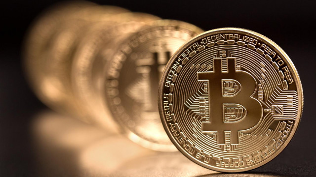 Bitcoin-prijzen bereiken hoogste sinds begin januari, aangezien adoptie het sentiment versterkt