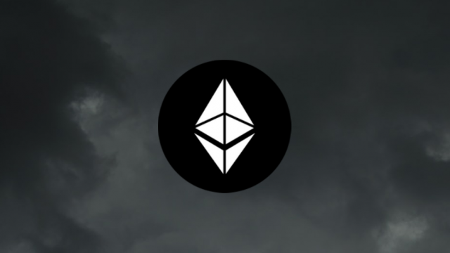 Ethereum-prijsanalyse: ETH piekt lager, bovenkant nog steeds afgewezen op $ 2.600