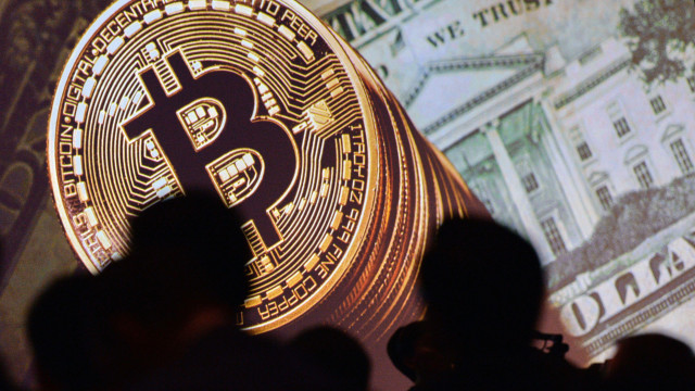 Het is 'nog vroeg' - Wells Fargo geeft enorme prijsvoorspelling voor Bitcoin en Ethereum uit, aangezien extreme volatiliteit BNB, Solana, Cardano en XRP treft