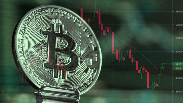 Na het stuiteren van de dieptepunten van januari, test Bitcoin $ 45K